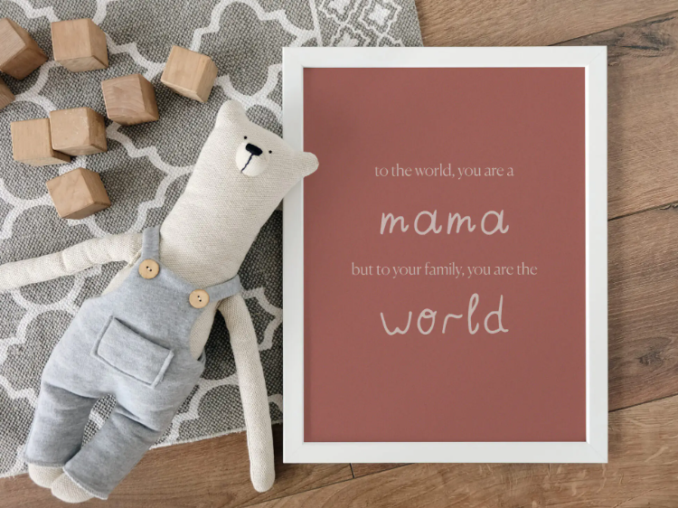 mothers day gift shows a printable page to frame.